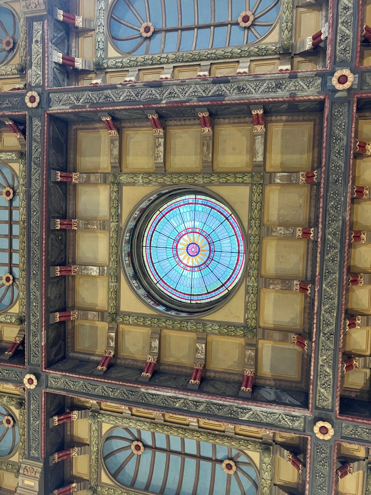 Foto 2 bij artikel "Aandachtspunten voor de blindengeleidelijnen in hoofdstation Groningen".